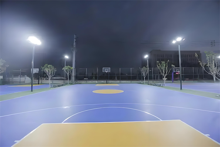 高校篮球场灯光案例